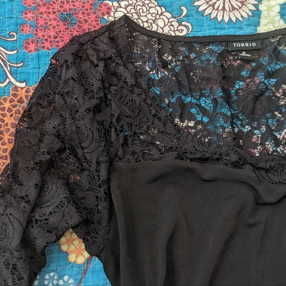 Torrid 0. Runs large shirred bodycon - Picture 5 of 9